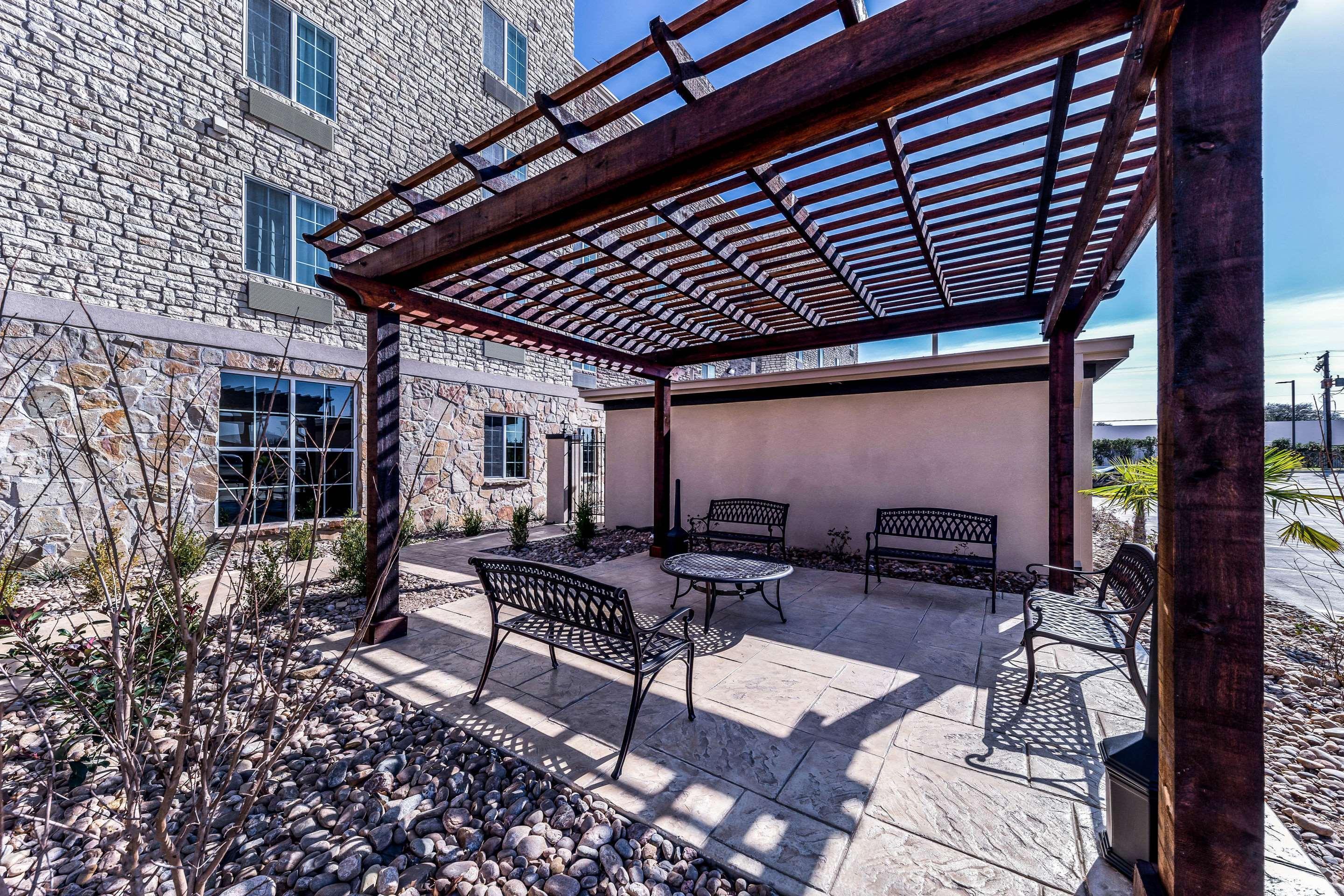 Comfort Suites Grand Prairie - Arlington North Dış mekan fotoğraf