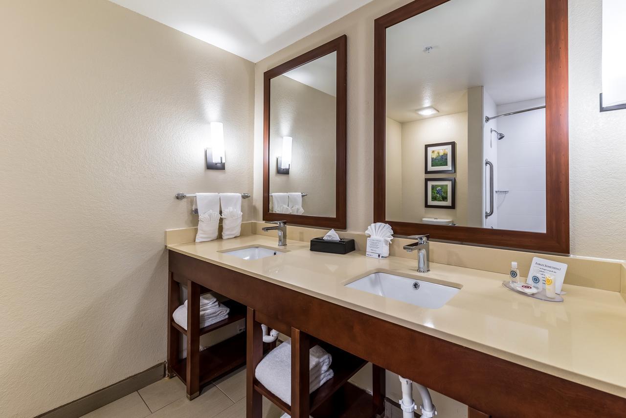 Comfort Suites Grand Prairie - Arlington North Dış mekan fotoğraf